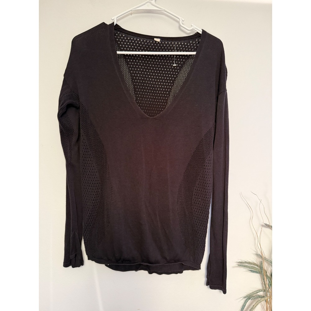 Lululemon Black V-Neck Long Sleeve Mesh Panel Knit Pullover Sweater Size 4-6